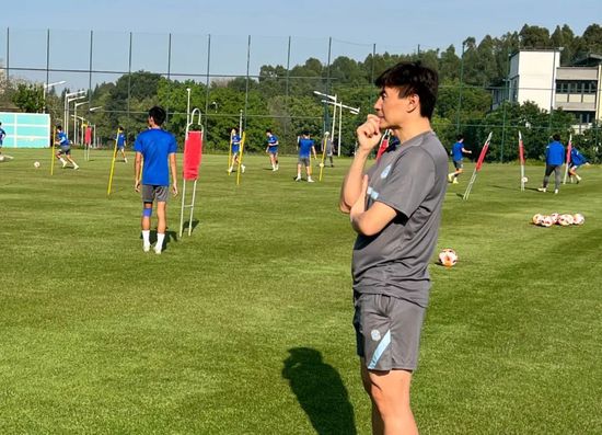 亚洲影音先锋看看